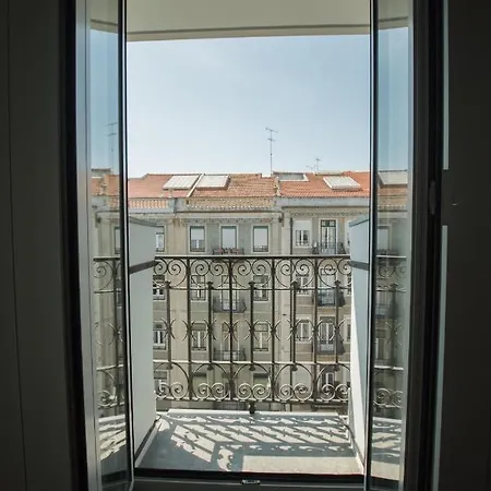 5★ Family Next To “portuguese Champs Elysees” Appartamento *