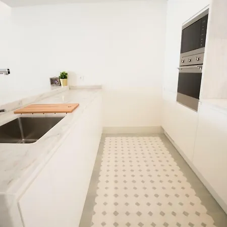 5★ Family Next To “portuguese Champs Elysees” Apartment Lisbon