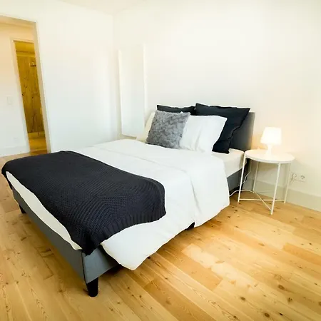 5★ Family Next To “portuguese Champs Elysees” Lisbon